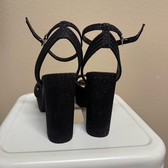 WOMEN'S DELICIOUS JENNA HEELS SIZE 9 - Picture 5 of 5